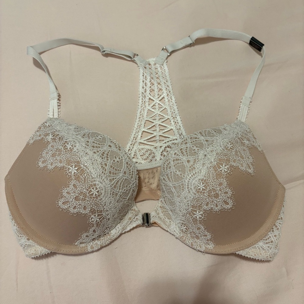 NWT Victoria's Secret Dream Angels Lace Push-Up Bra